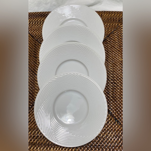 Set of 4 ~DANSK TAPESTRIES WINTER WHITE 6” Saucers ~Discontinued - Picture 6 of 10